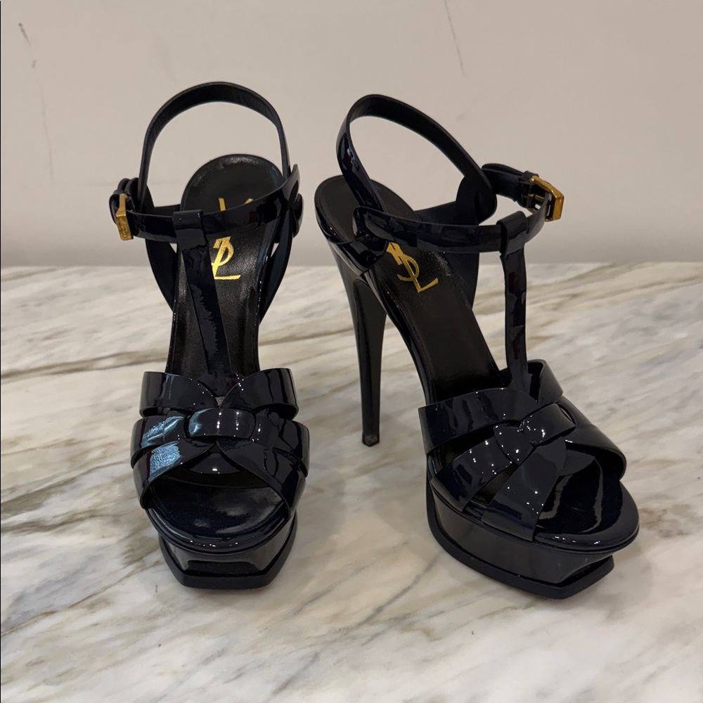 Yves Saint Laurent Glossy Navy Heels